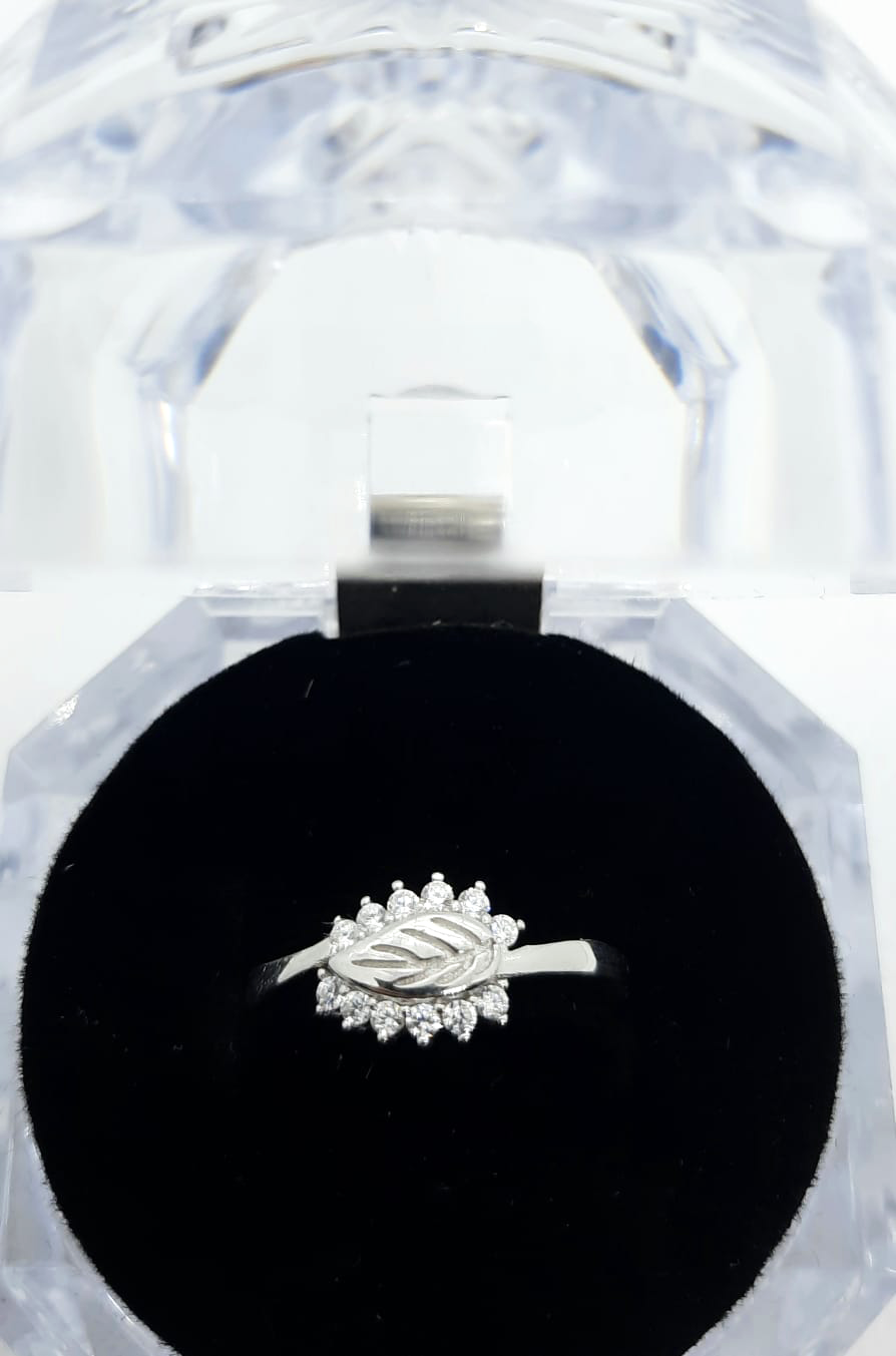 Silver Ladie Ring
